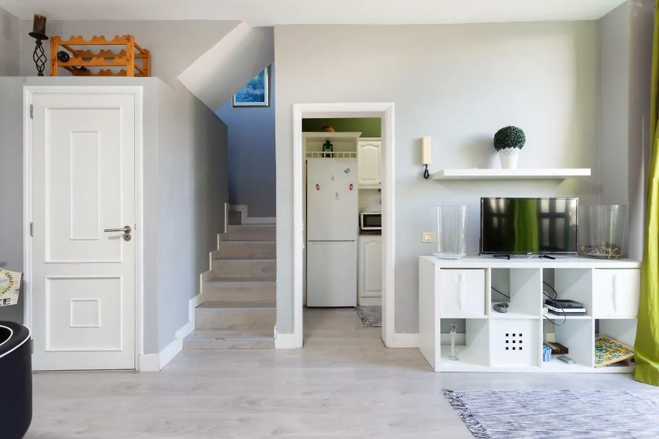 HomeLike Stunning Sea Front House El Escobonal