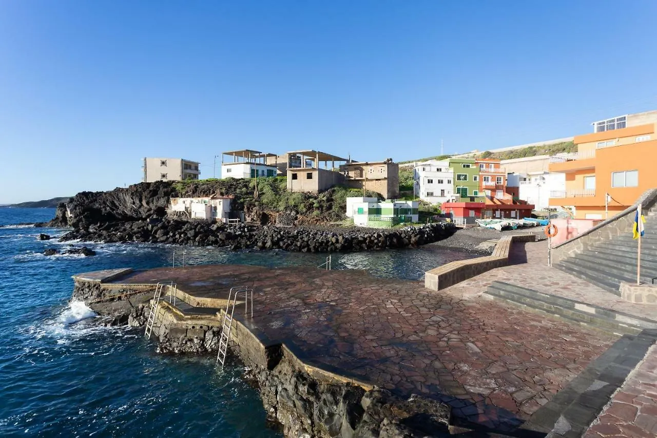 HomeLike Stunning Sea Front House El Escobonal Ferienhaus