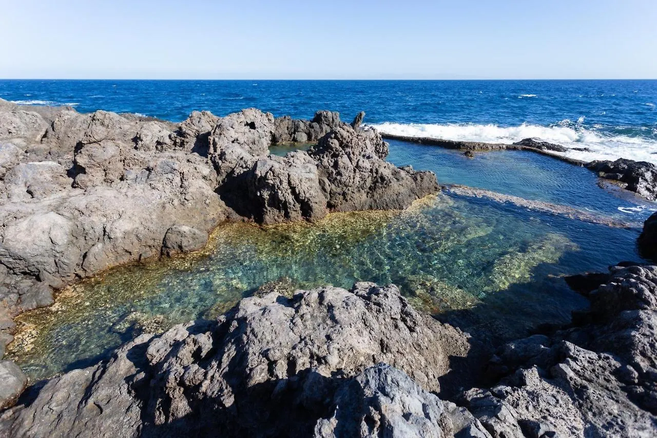 Home2Book Stunning Sea Front House El Escobonal